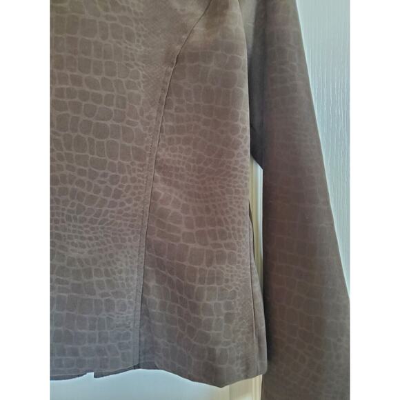 Women's Faux Suede Animal Print Jacket, Olive Green Alligator Zip Front, Size 12 - Picture 7 of 7